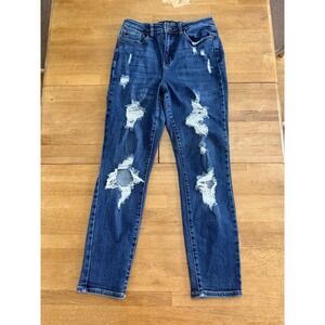 Judy Blue Jeans Women's 7/28 Distressed Boyfriend Fit High Rise Dark Wash Denim